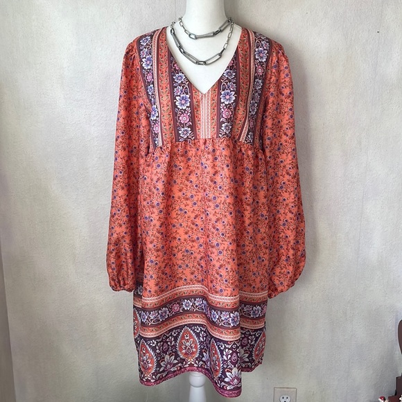 MISSLOOK Dresses & Skirts - Miss Look orange with small purple and white floral print dress